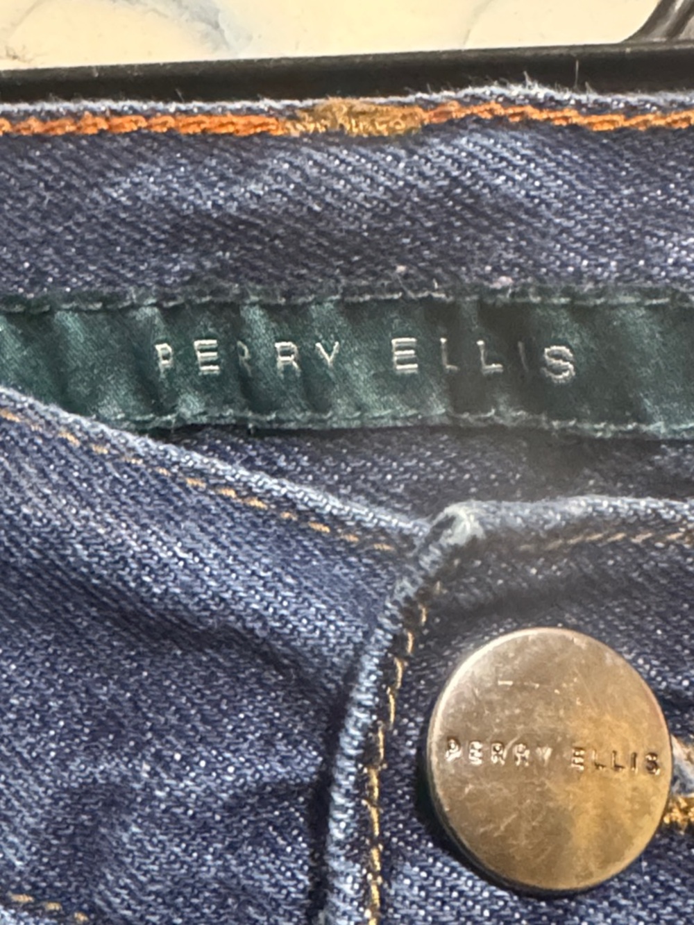 Perry Ellis jeans - Picture 3 of 7